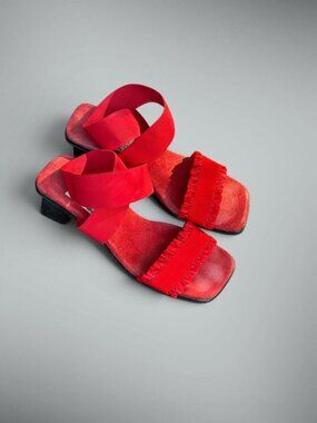 San Miguel Red Stretch Ankle Strap Ruffle Toe Sandals Size 8